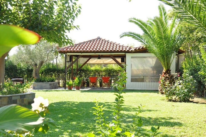 Eratini destination view