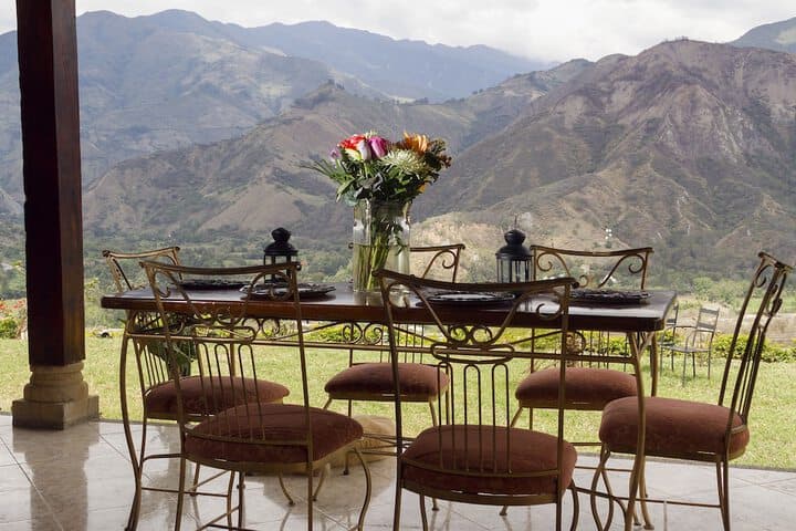 Loja destination view