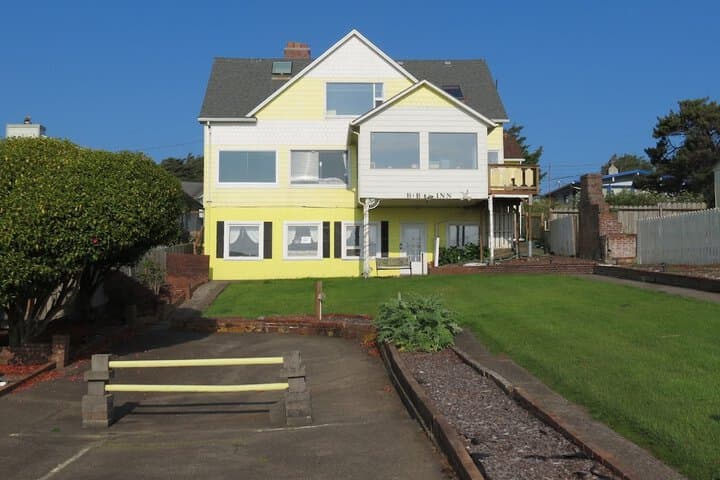Breyhouse B&B Inn photo 4