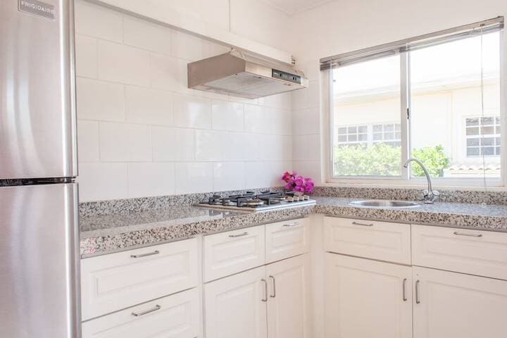 Paulines Apartments Aruba photo 4