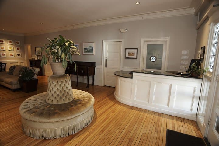 Anchor Inn Beach House photo 4