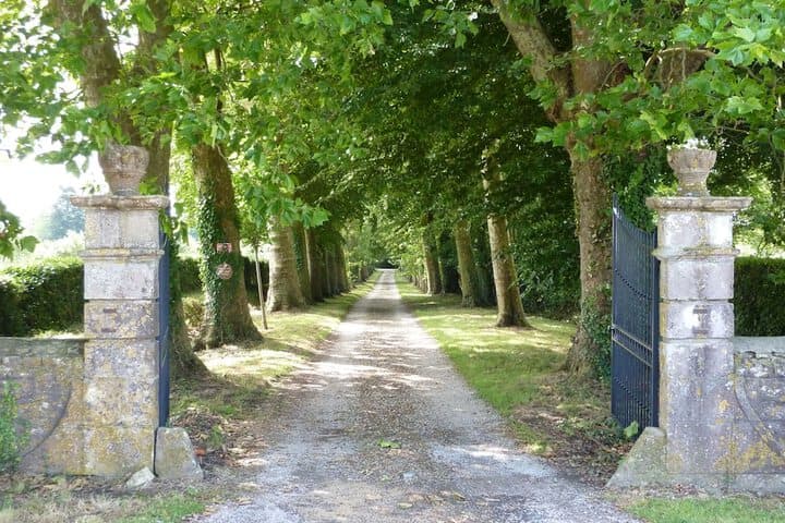 Chateau de Flottemanville photo 2