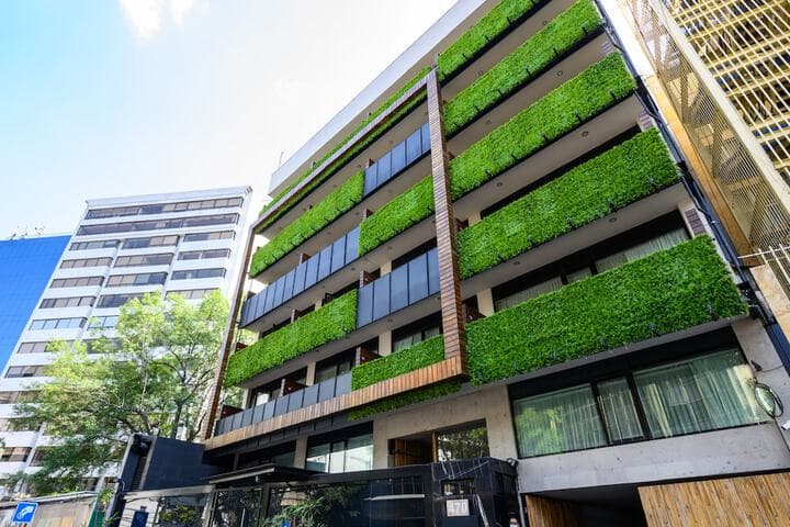 Las Suites Campos Eliseos photo 2