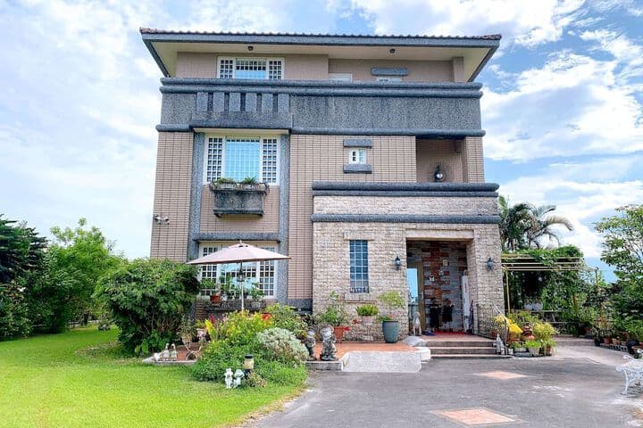 Evergreen Garden Home photo 2