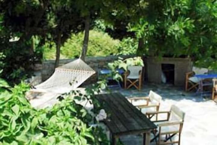 Konstantina Studios photo 2