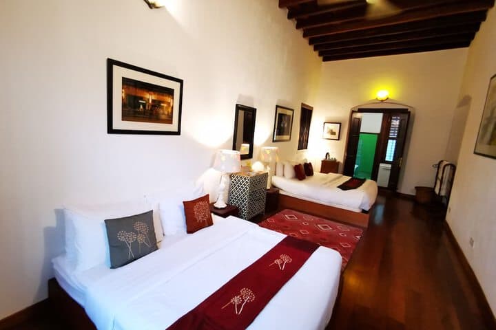 East Indies Mansion photo 5