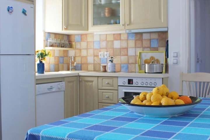 Nakos Homes photo 5
