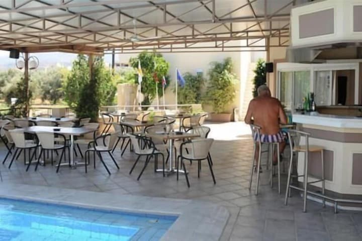 Veronica Hotel photo 3