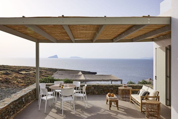 Ianemi Suites by K4 Kythnos photo 4