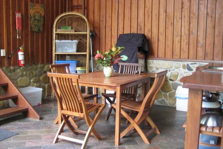 The Epiphyte Bed & Breakfast photo 2