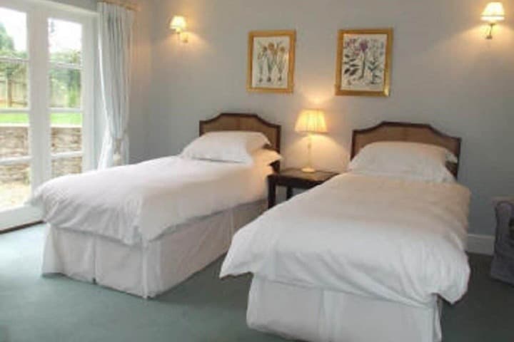 Well Cottage B&B photo 5
