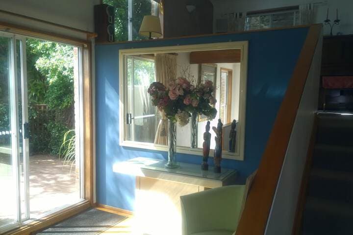 Linley House photo 2