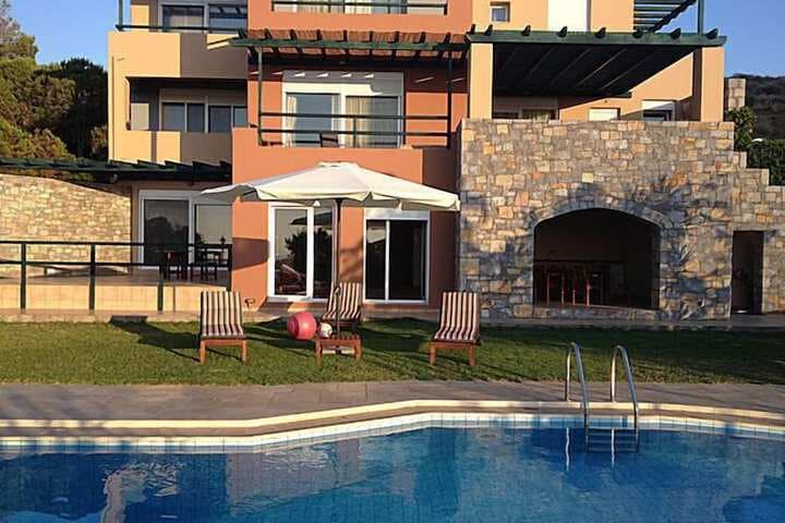 Wild Pear Villa photo 5