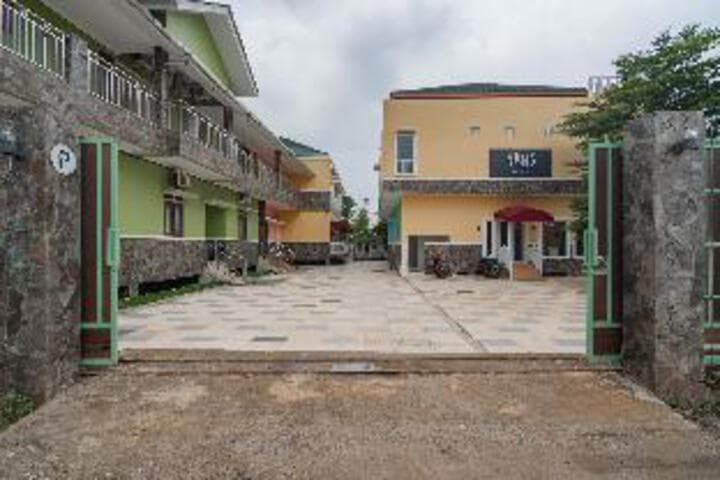 Sans Resort Parung Bogor photo 4