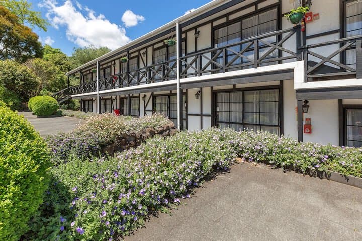 Kingswood Manor Motel photo 3