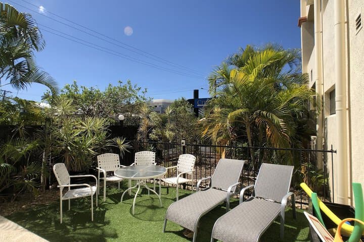 City Plaza Apartments photo 5
