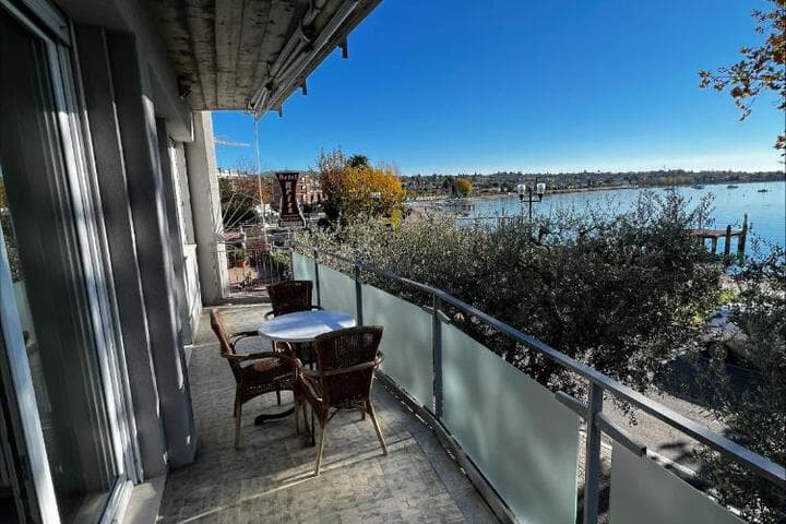 Front Lake Apartment Bardolino photo 4