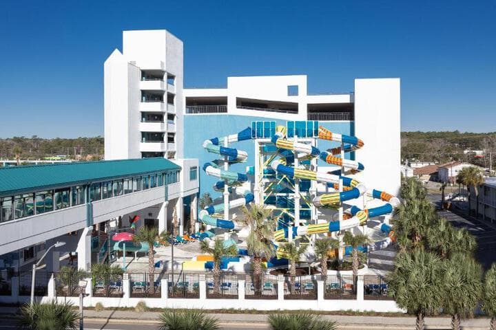 Landmark Resort photo 1