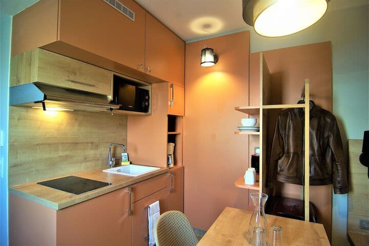 APPARTHOTEL Torcy photo 2