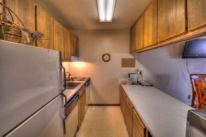 Lichenhearth CoralTree Residence Collection photo 3