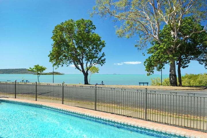 Whitsunday Waterfront Apartments photo 5
