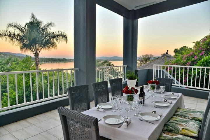 The Shore House photo 2