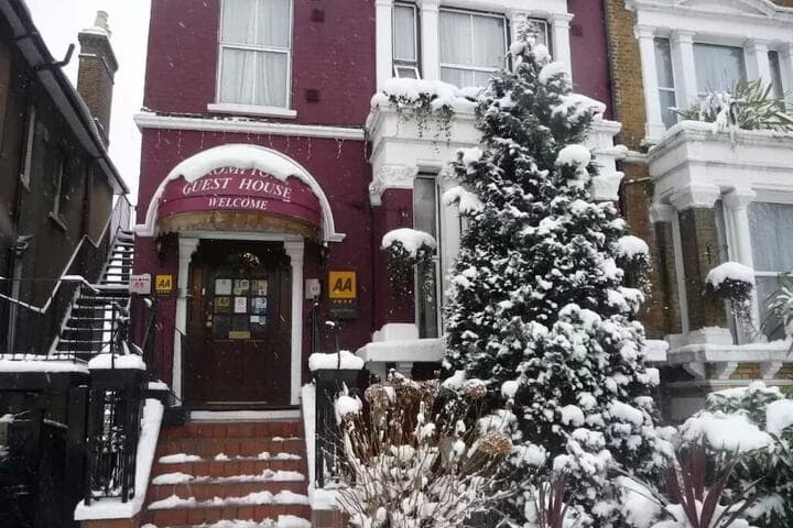 Crompton Guest House photo 2