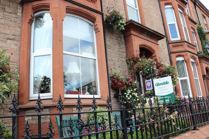 Glendale Guest House Penrith photo 2