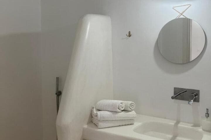Sakas Residences photo 2