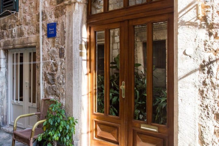 Rooms Vicelic Guest House photo 4