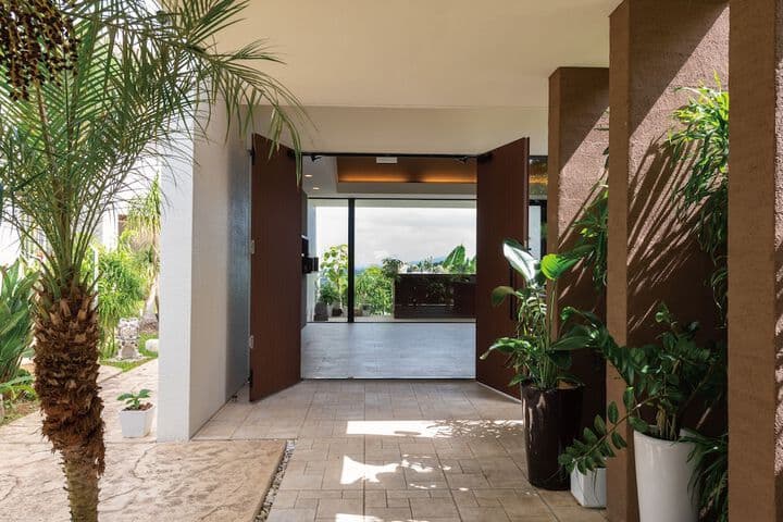 Condominium T Room photo 5