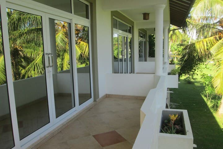 Raja Beach Hotel photo 3