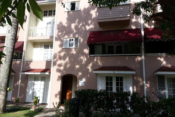 Fishermans Point Resort photo 2