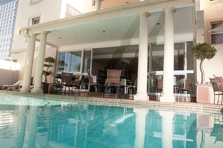 The Capital Villa photo 3