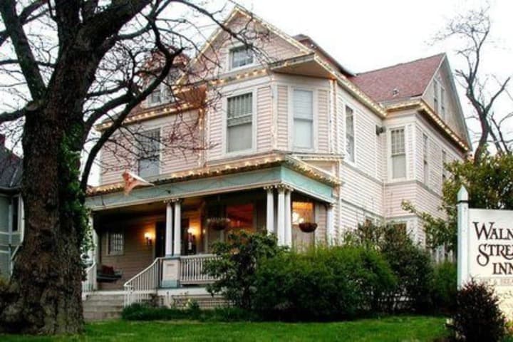 Walnut Street Inn photo 2