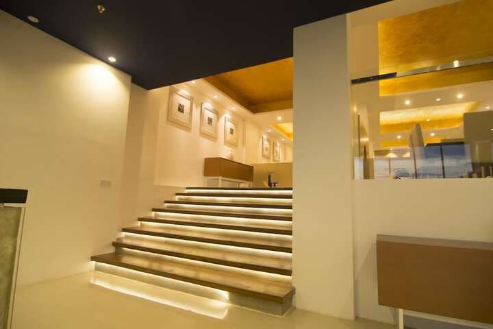 Platinum One Suites photo 3