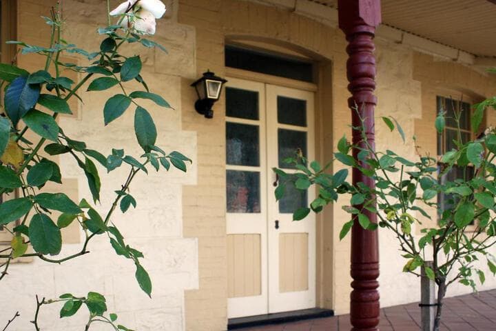 Greenocks Old Telegraph Station photo 2