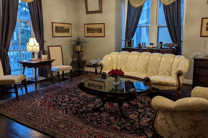 The 1890 Freeman House photo 5