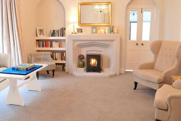East Lyn House photo 2