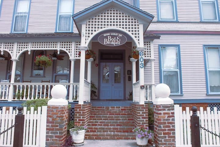 Grand Gables Inn Bed & Breakfast photo 5