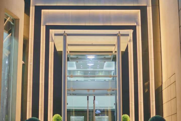 Louis V Hotel Beirut photo 2