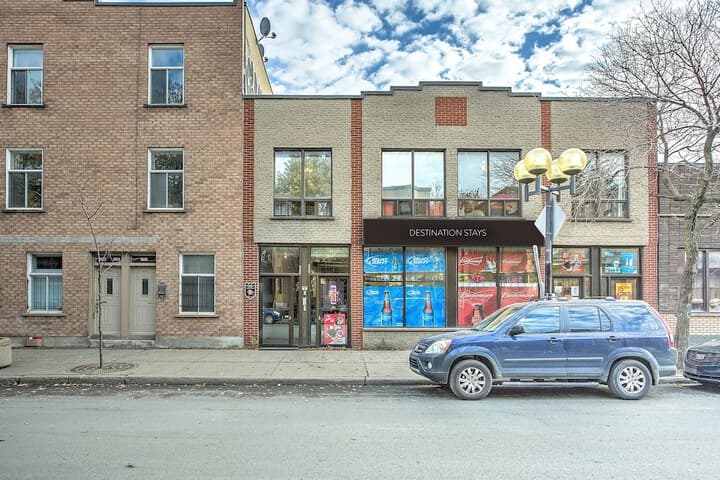 Destination Stays Griffintown Montreal photo 4