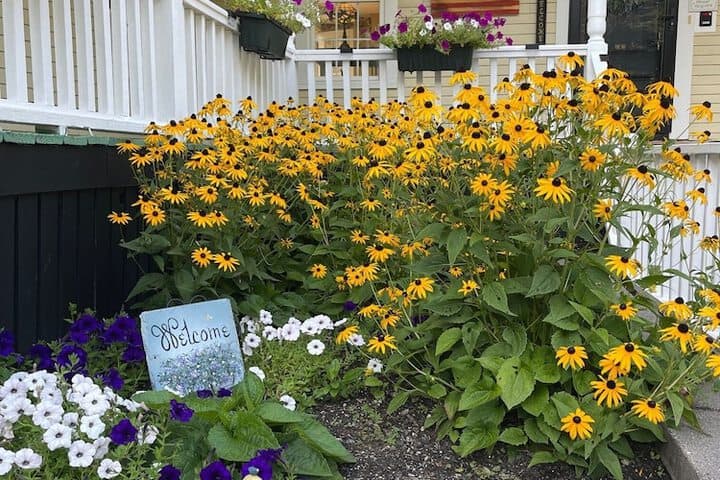 The Ballard House Inn photo 3