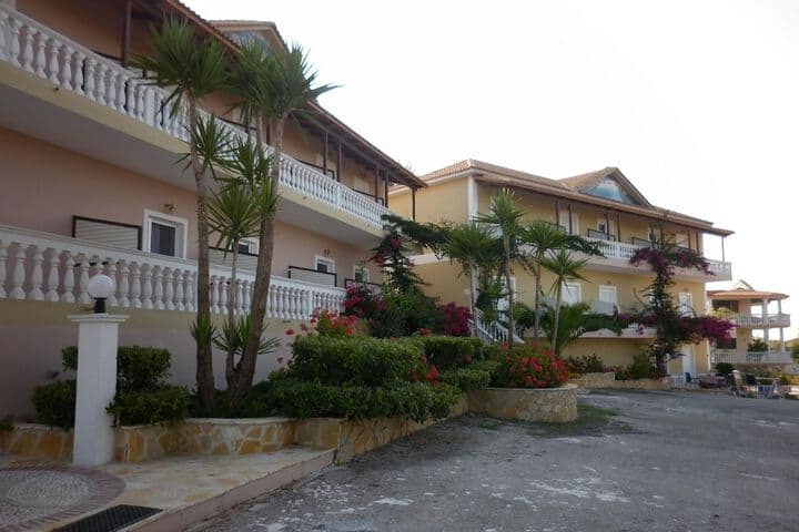 Zante View Studios photo 3