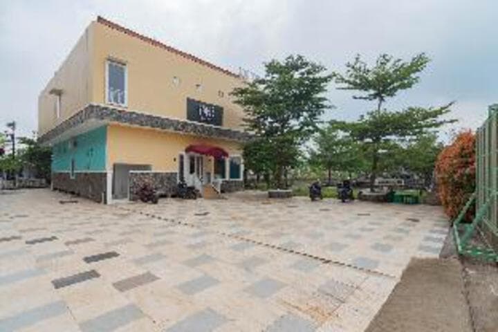 Sans Resort Parung Bogor photo 2