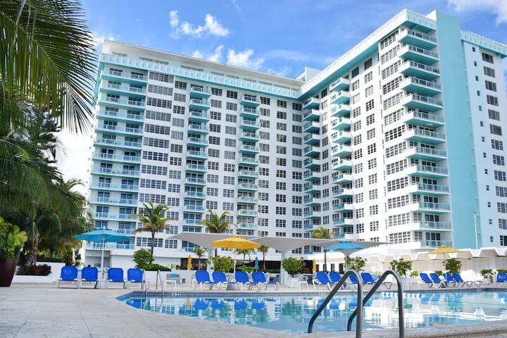 Seacoast Suites on Miami Beach photo 3