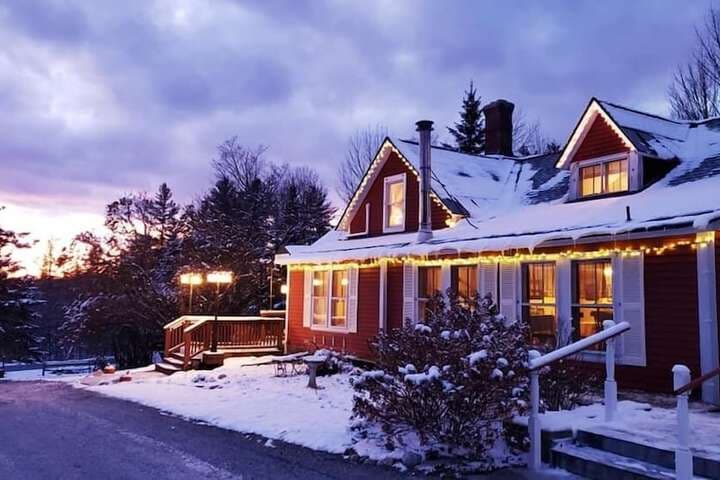 The Vermont Inn photo 5