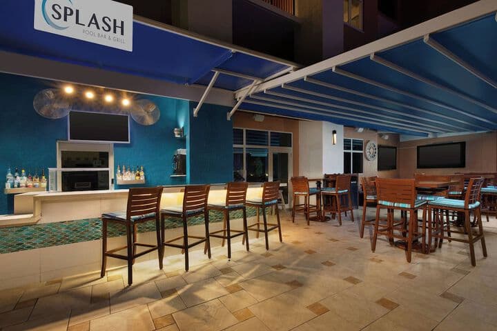 Marriotts BeachPlace Towers photo 5
