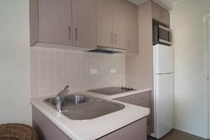 Airlie Central Apartments photo 5