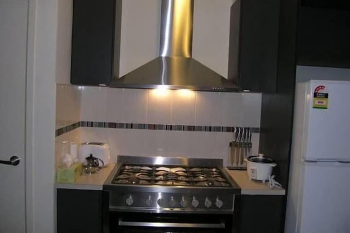 Insaa Serviced Apartments Dandenong photo 3